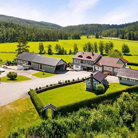 Holiday home Huset Alcamaro *