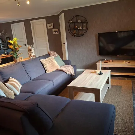 Vakantiehuis Huset Alcamaro - A Place To Work & Breathe *